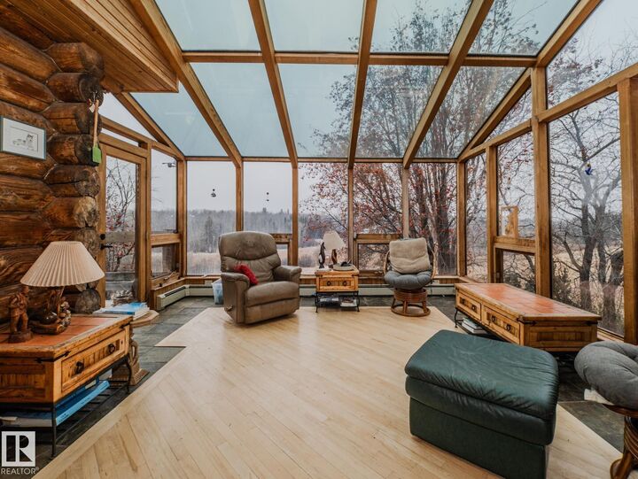 Property Photo: 52028 Rge Road 224 AB T8C 1B7