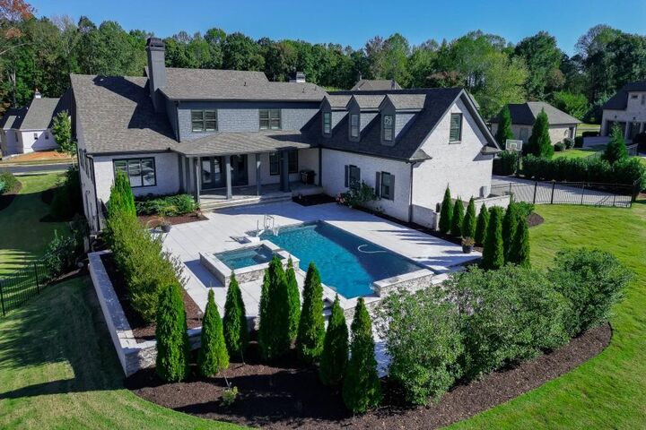 Property Photo: 5377 Retreat Drive GA 30542