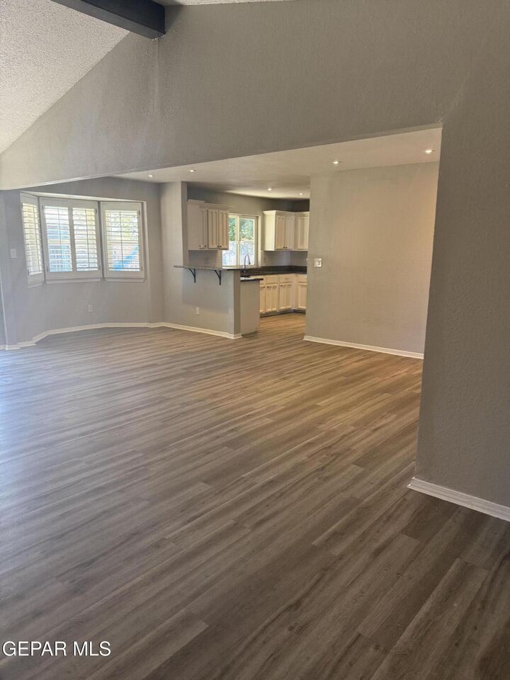 Property Photo:  2004 2004 Sea Cove Drive  TX 79936 