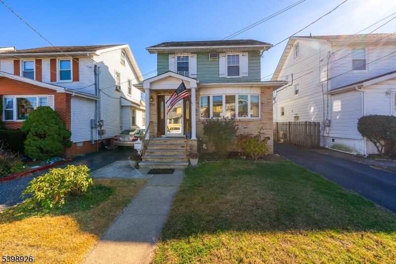 Property Photo:  1239 Plane St  NJ 07083 