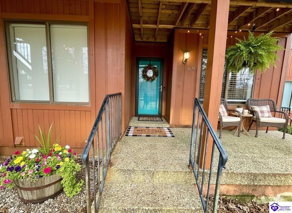 Property Photo: 489 Piping Rock Road KY 40108