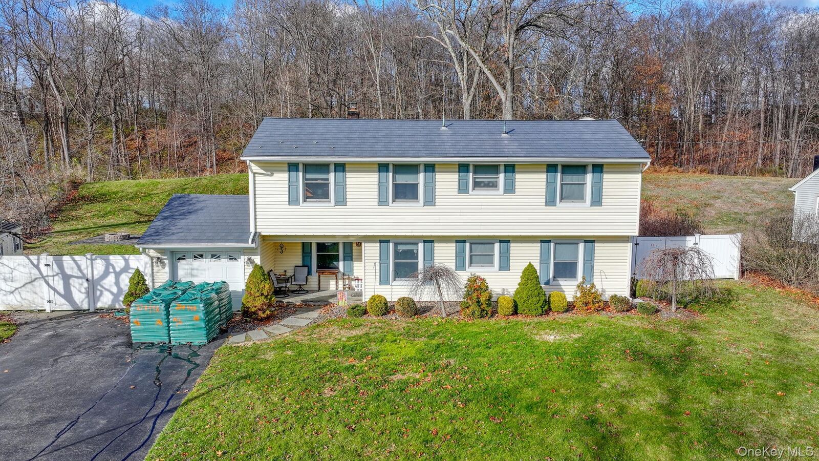 Property Photo:  17 Homer Place  NY 12603 