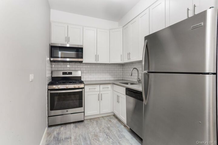 Property Photo:  50 Barker Street 238  NY 10549 
