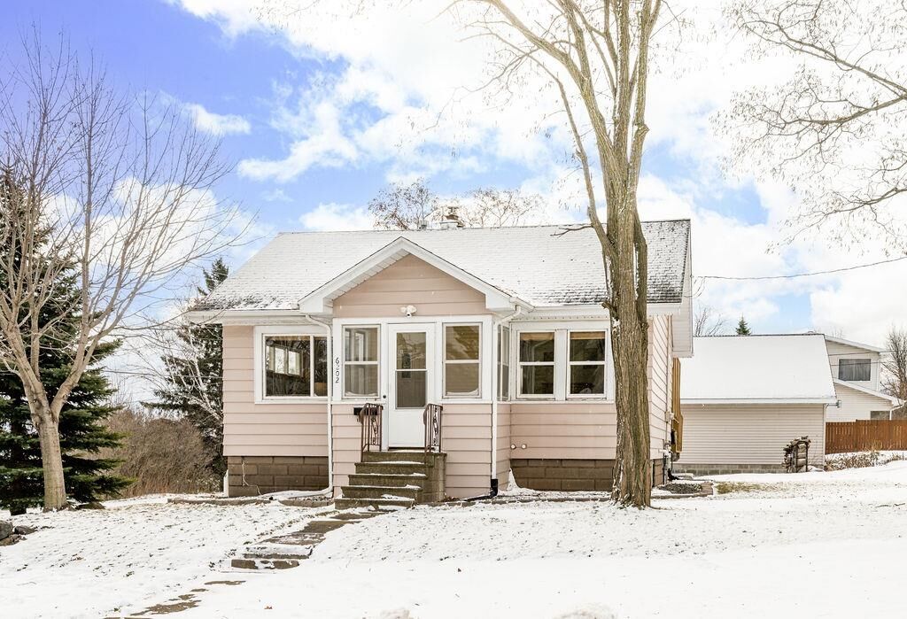 Property Photo: 6202 Tacony St MN 55807