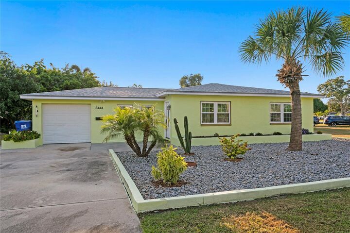 Property Photo: 2444 35th Street N FL 33713