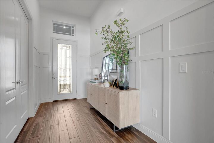 Property Photo:  15020 Sunstar Way  FL 34787 