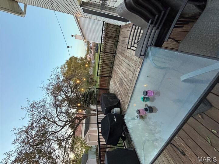 Property Photo:  410 Ring Of Kerry Drive  IL 62221 