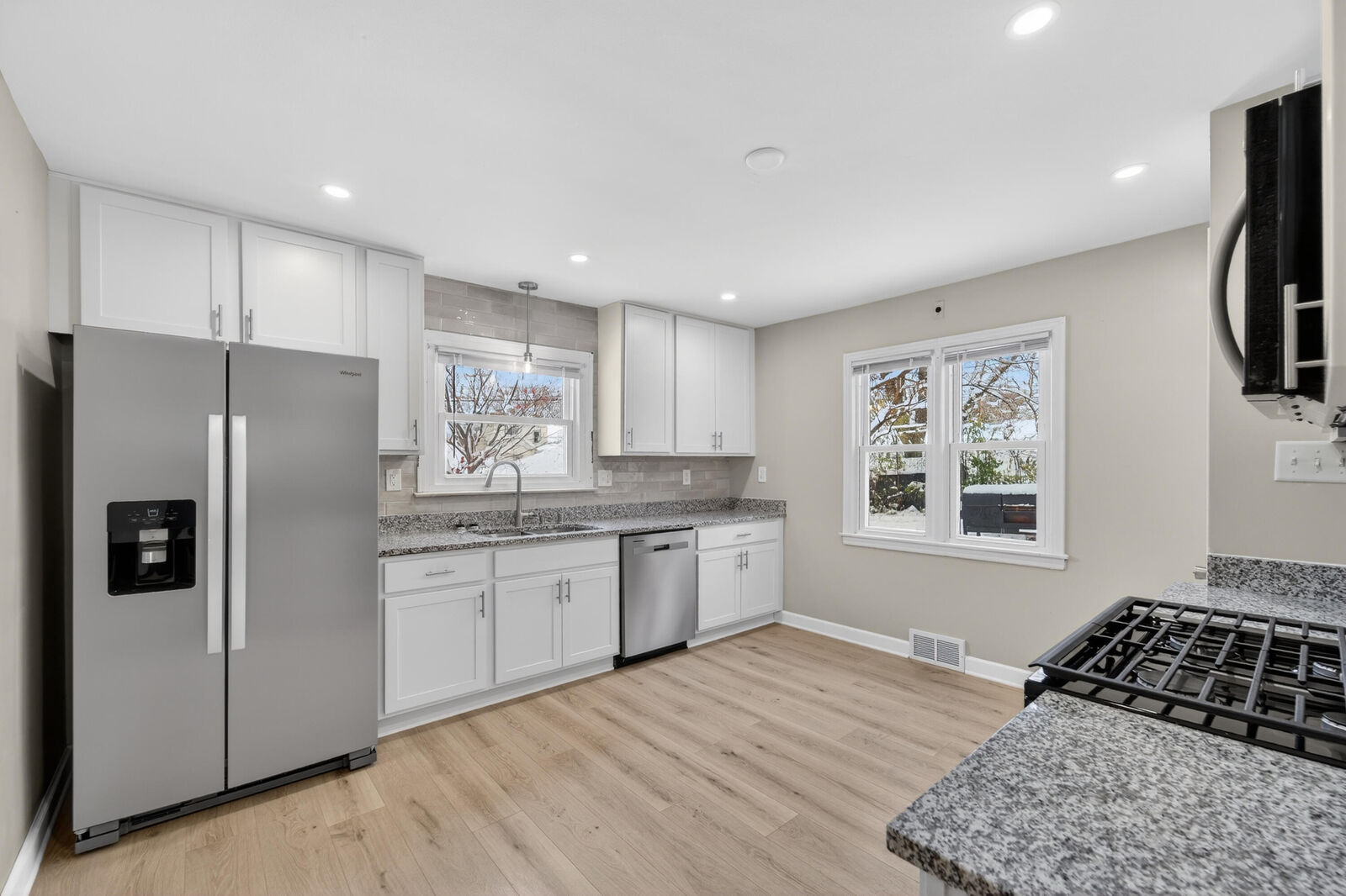 Property Photo:  2822 S 48th St  WI 53219 