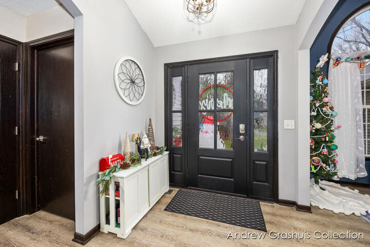 Property Photo:  10533 Scenic Pines Court NE  MI 49341 