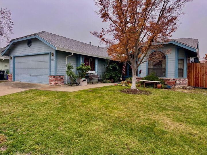 Property Photo:  5208 Misty Meadow Way  CA 95758 