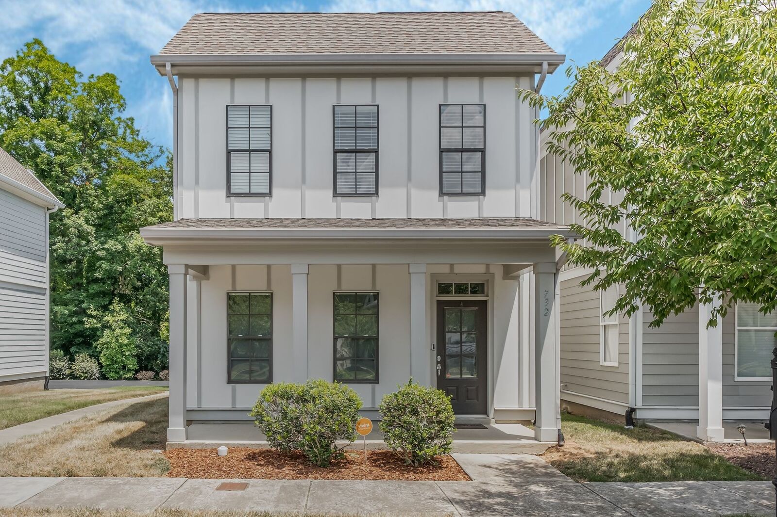 Property Photo: 732 Cottage Park Dr TN 37207