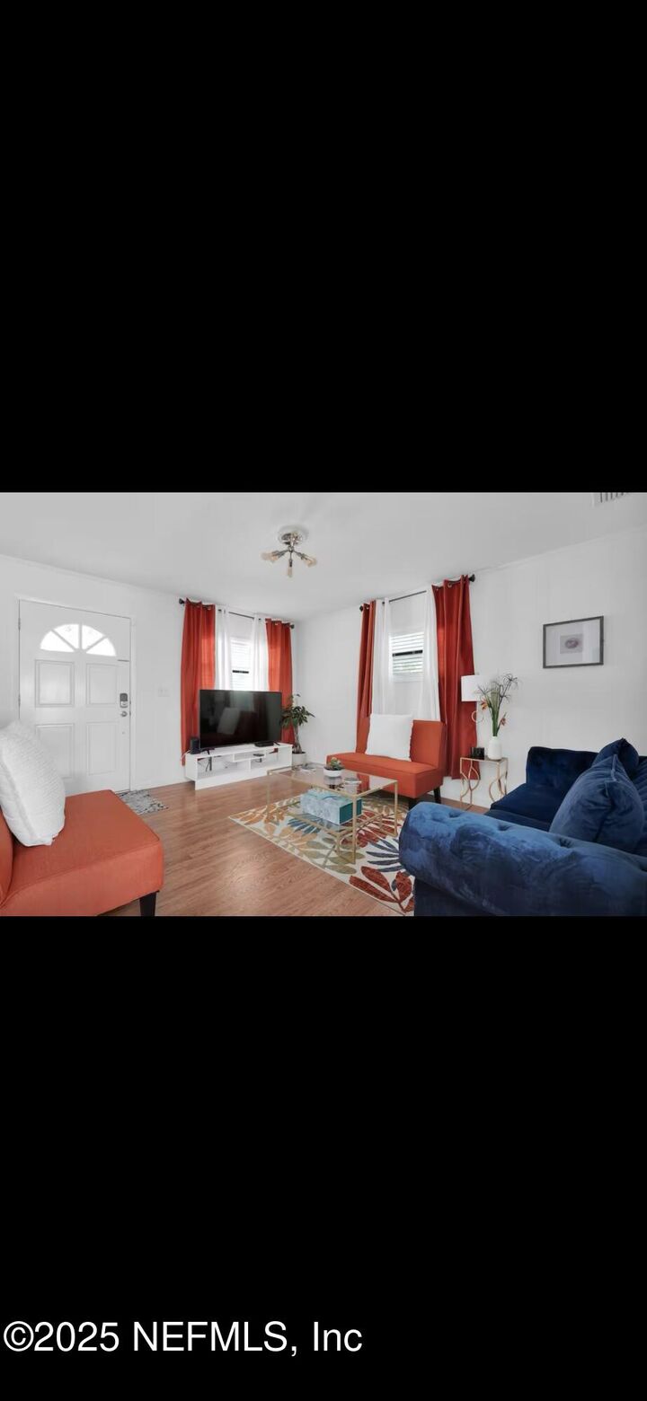 Property Photo: 12667 Pulaski Road FL 32218