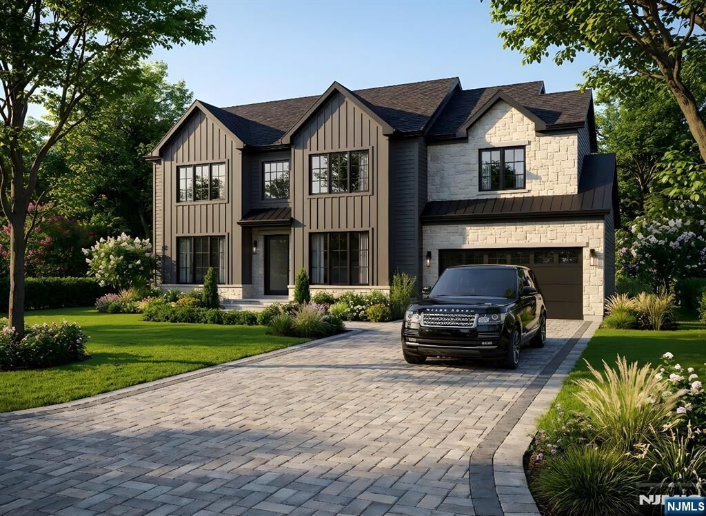 Property Photo: 33 Beekman Place NJ 07452