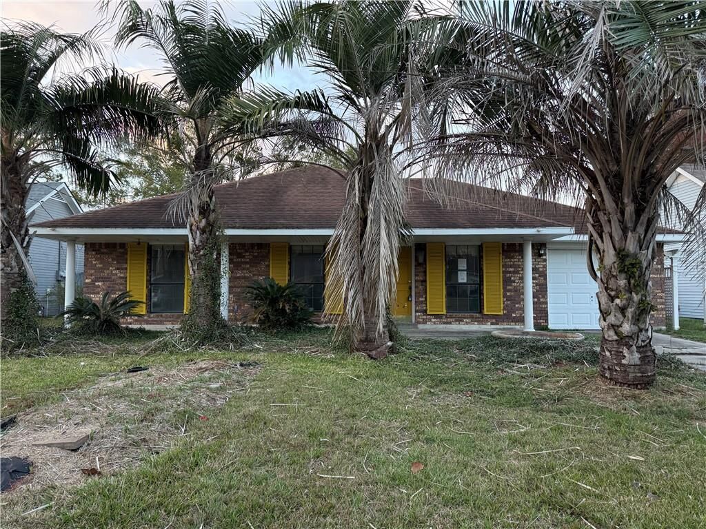 Property Photo: 422 Portsmouth Drive LA 70460