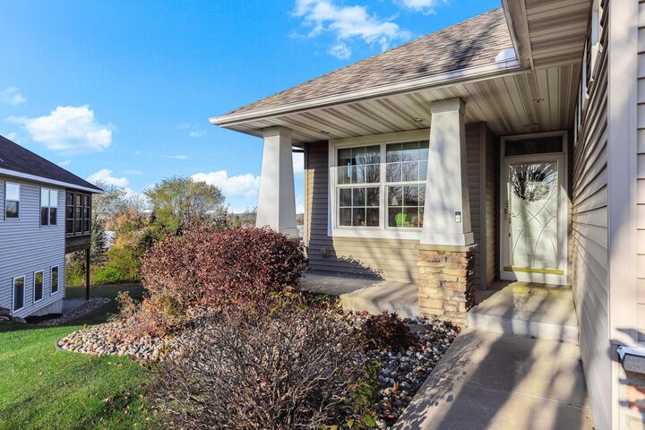 Property Photo: 6662 98th Street Circle MN 55016