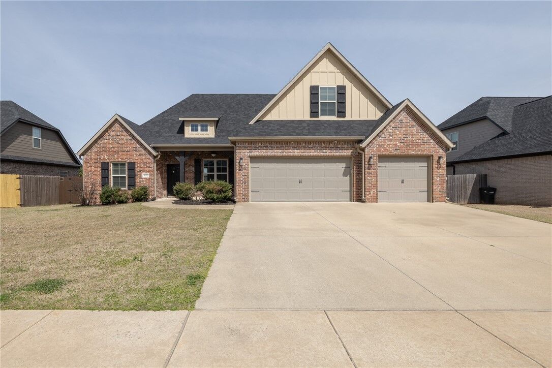 Property Photo:  452 Romano Avenue  AR 72762 
