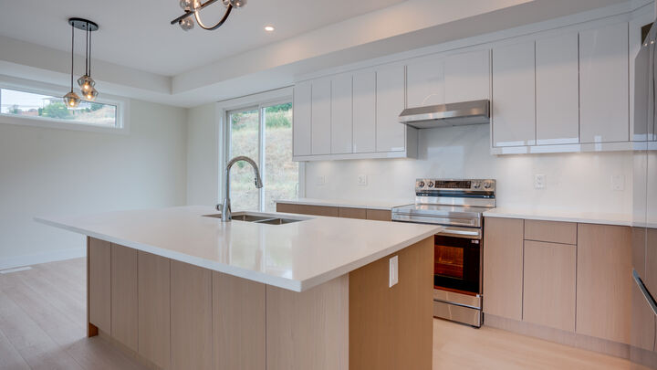 Property Photo: 5705 Heritage Drive 20 BC V1H 1B1
