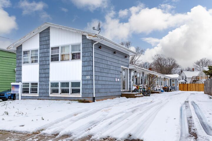 Property Photo:  99 Green Street  PE C1A 2G1 