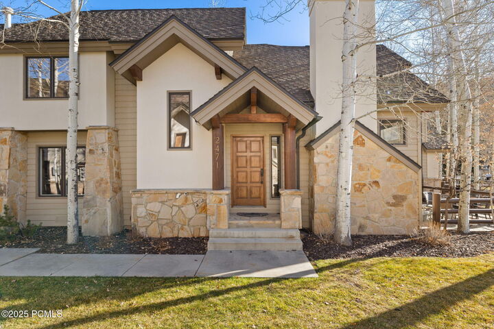 Property Photo:  2471 Deer Lake Drive  UT 84060 