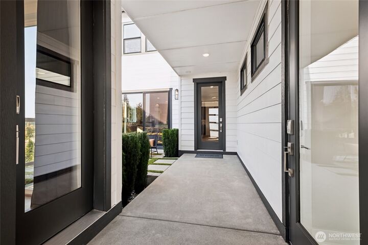 Property Photo: 13717 SE 85th Street WA 98059