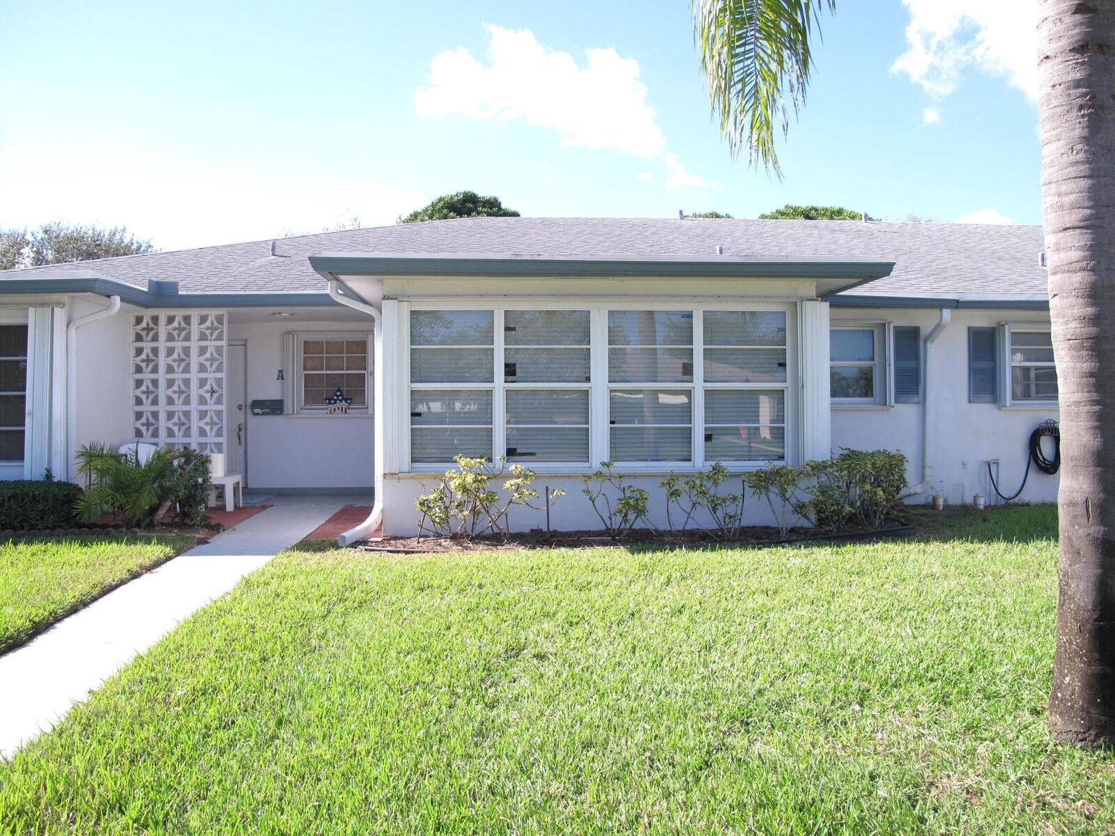 Property Photo: 1162 Circle Drive B FL 33445