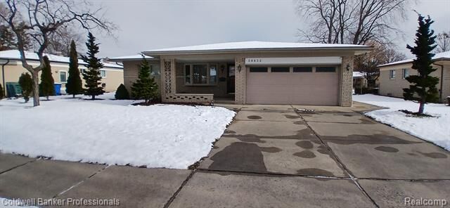 Property Photo: 30632 Ohmer Drive MI 48092