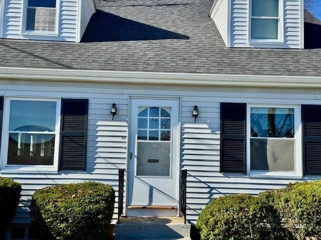 Property Photo:  62 York Avenue  RI 02860 