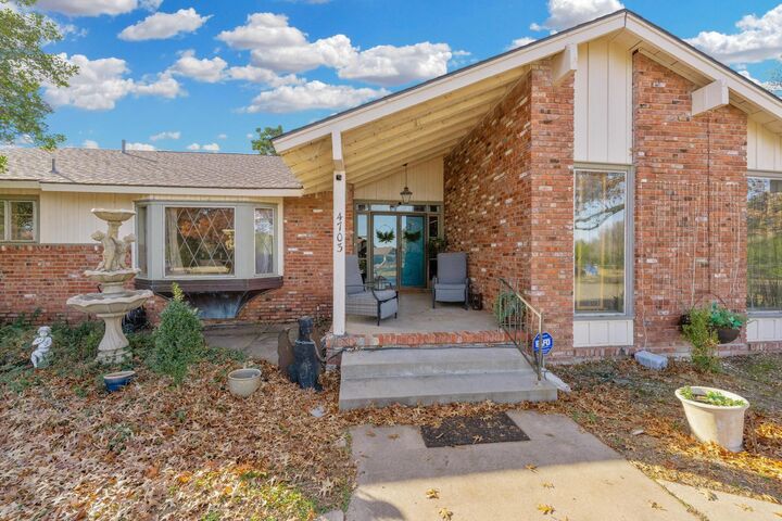 Property Photo:  4703 Looman St  KS 67220 