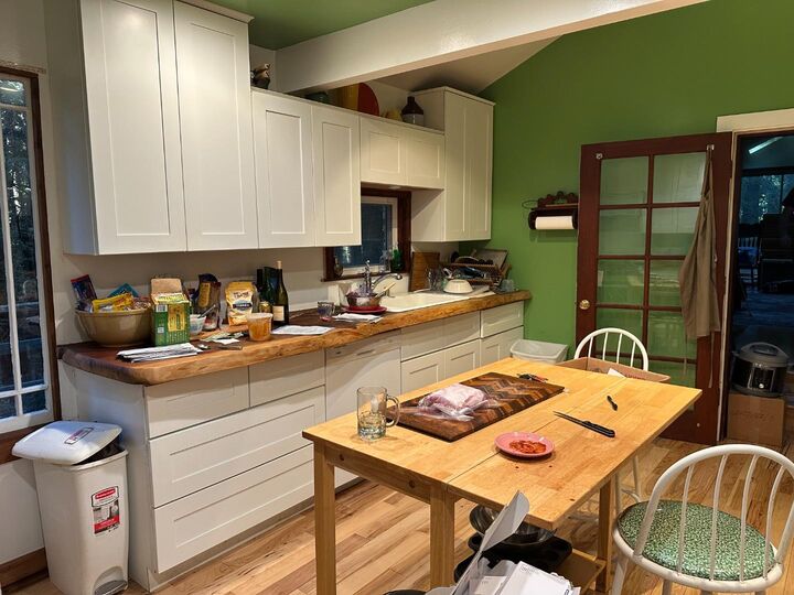 Property Photo:  111 Sylvan Way  CA 94020 