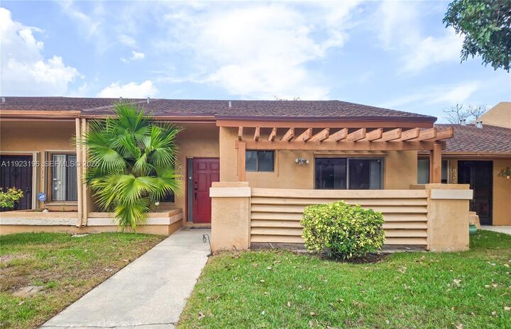 Property Photo: 830 NW 79th Ter FL 33324