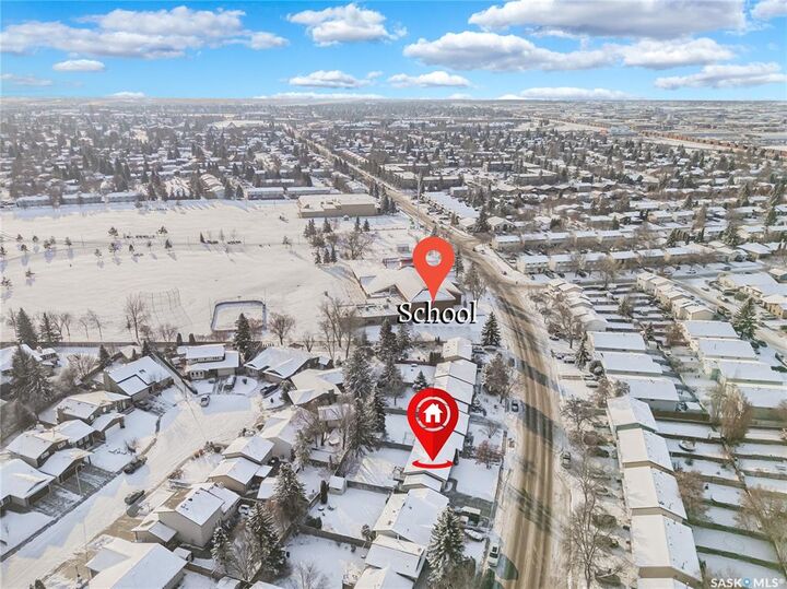 Photo de la propriété:  344 Russell Road  SK S7K 6P2 