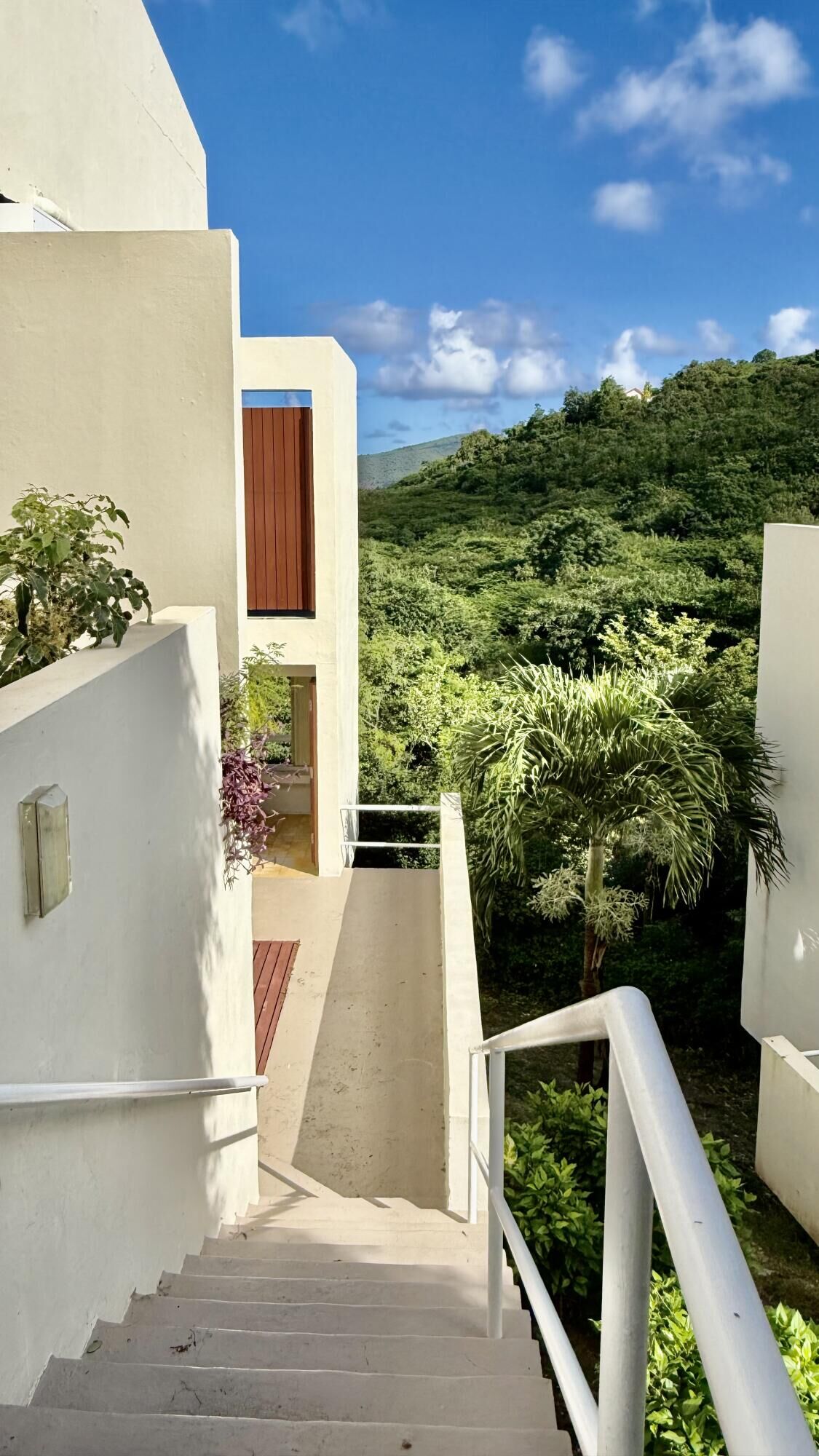 Property Photo:  508L Lovenlund Gns  VI 00802 