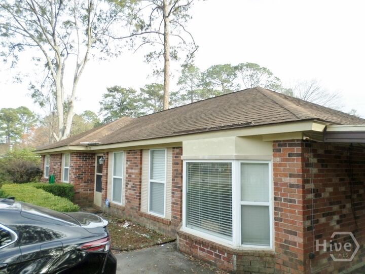 Property Photo: 107 Melrose Place GA 31326