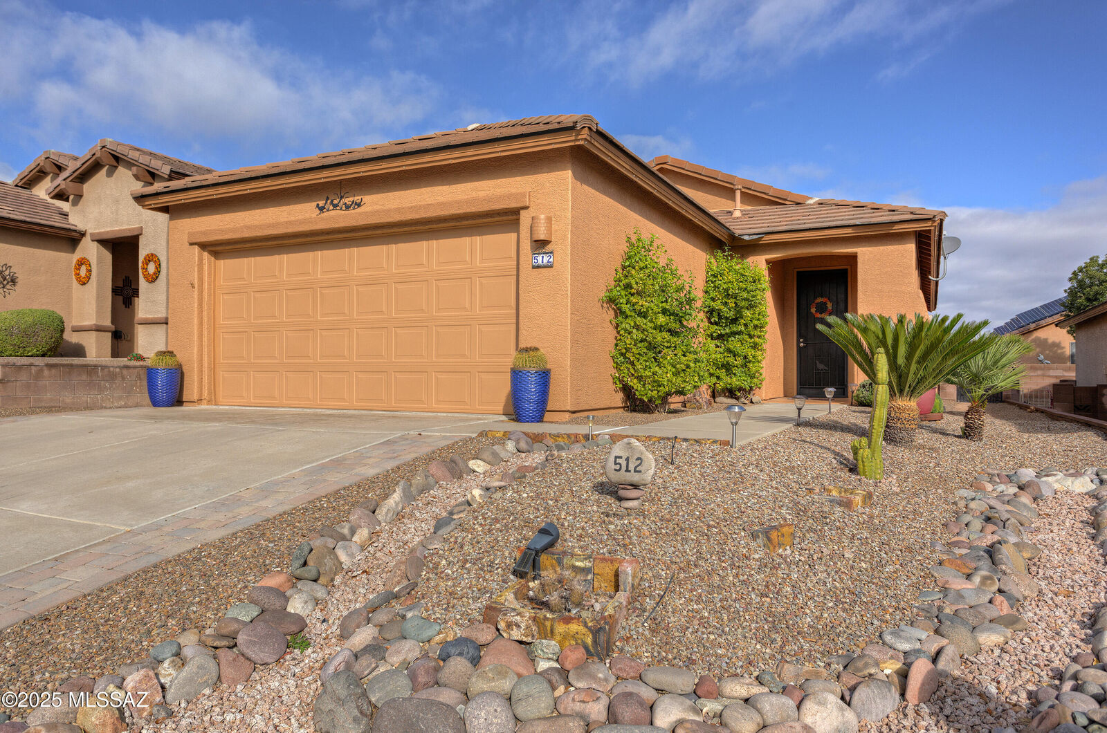 Property Photo:  512 W Bazille Way  AZ 85614 