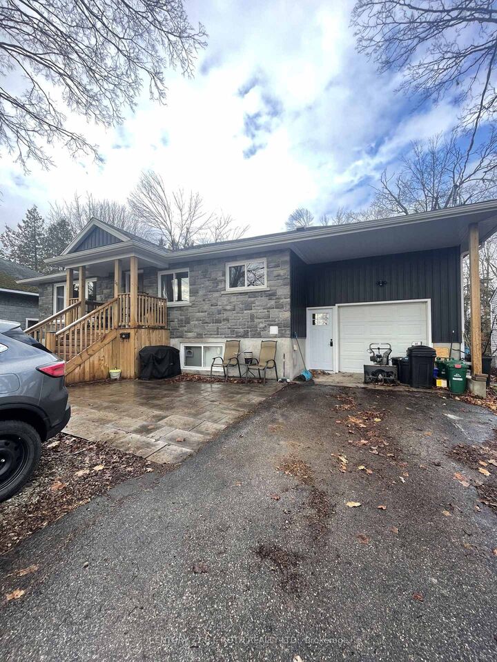 Photo de la propriété: 56 Olive Crescent ON L3V 1G1