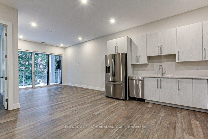 Photo de la propriété: 1696 Fiddlehead Place 108 ON N6G 2V7