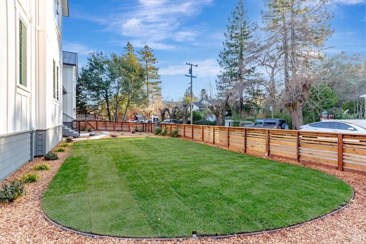 Property Photo:  22 Cedar Avenue  CA 94904 