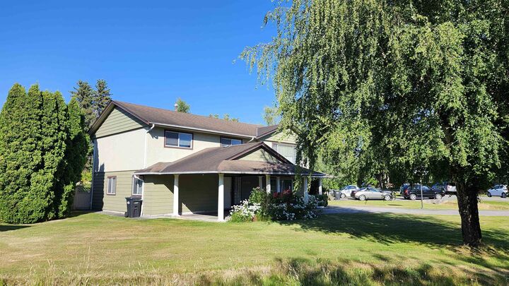 Property Photo: 11400 Seafield Crescent BC V7A 3J2