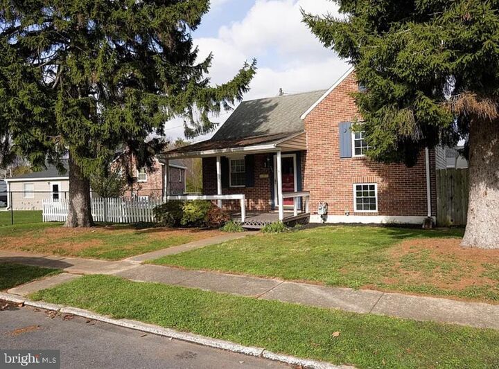 Property Photo: 751 Village Road PA 17404
