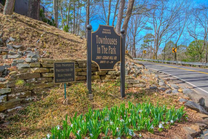 Property Photo: 3901 Cedar Hill Road #22 AR 72202