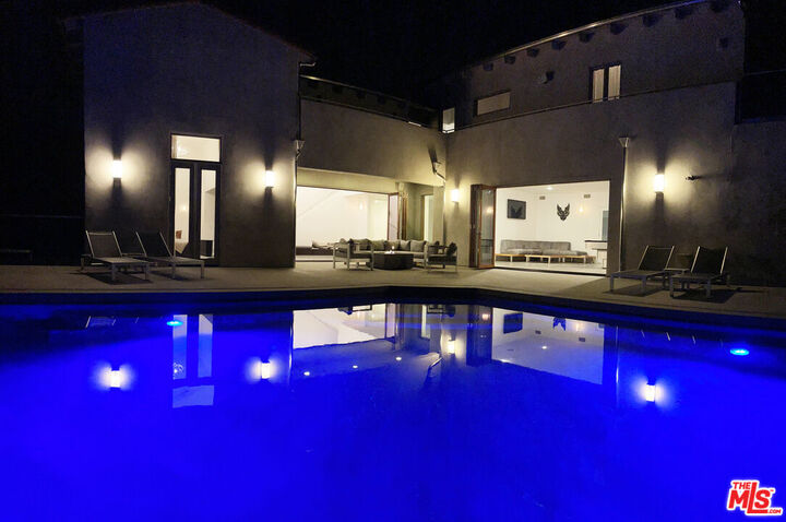 Property Photo: 29282 Circle Dr CA 91301