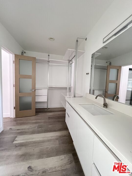 Property Photo: 1757 N Kingsley Dr CA 90027