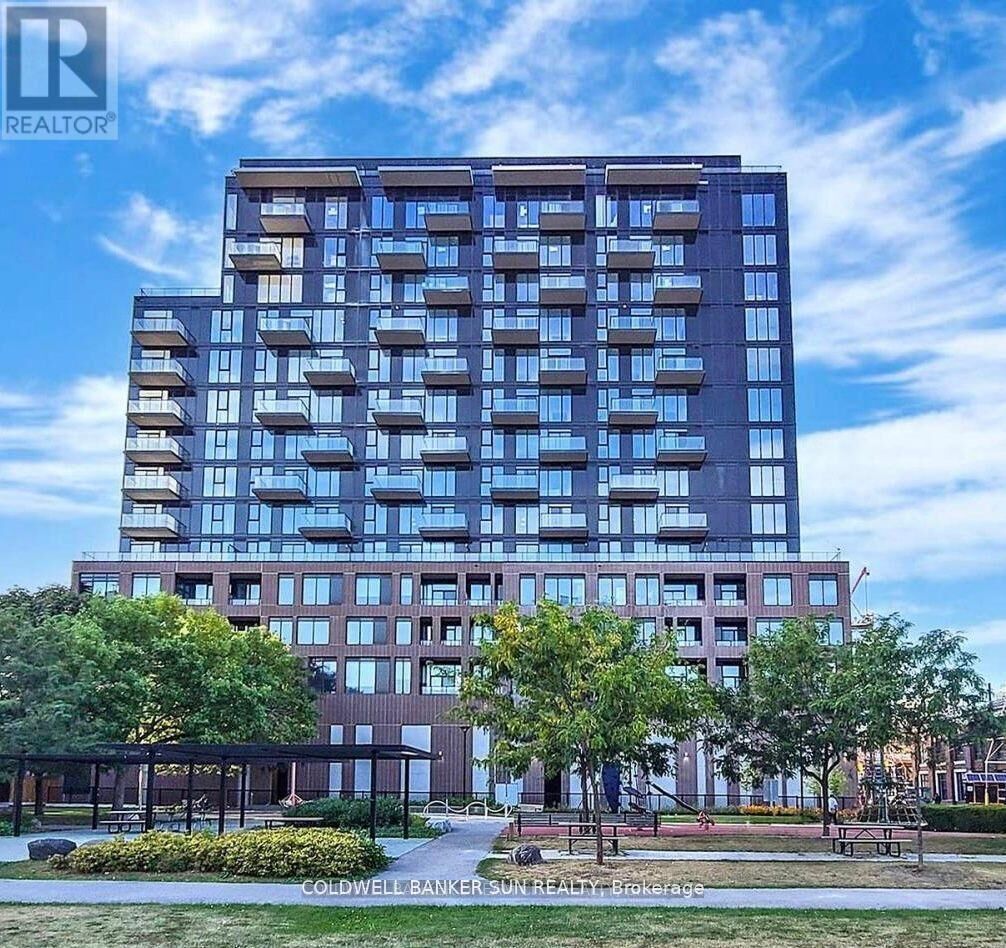 Property Photo: 270 Dufferin Street South 525 ON M6K 1Z6