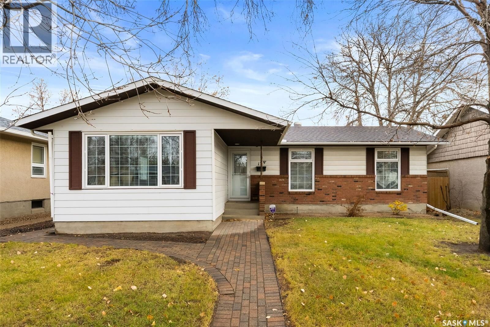 Property Photo: 129 N McCarthy Boulevard SK S4R 5S2