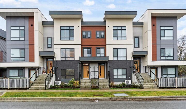 45500 Campus Drive 14  Chilliwack BC V2R 6E9 photo