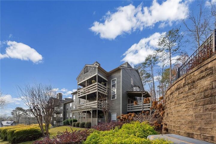 Property Photo: 907 Riverview Drive SE GA 30067