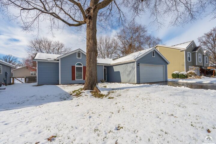 Property Photo: 2537 Stowe Drive KS 66049