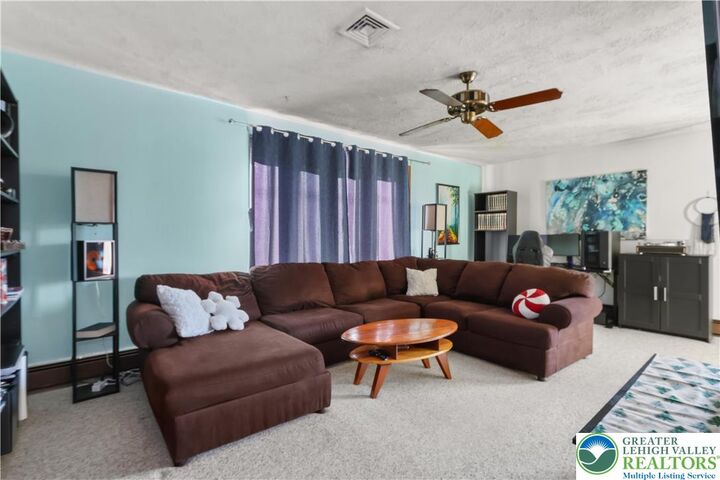 Property Photo: 1631 Spring Garden Street PA 18042