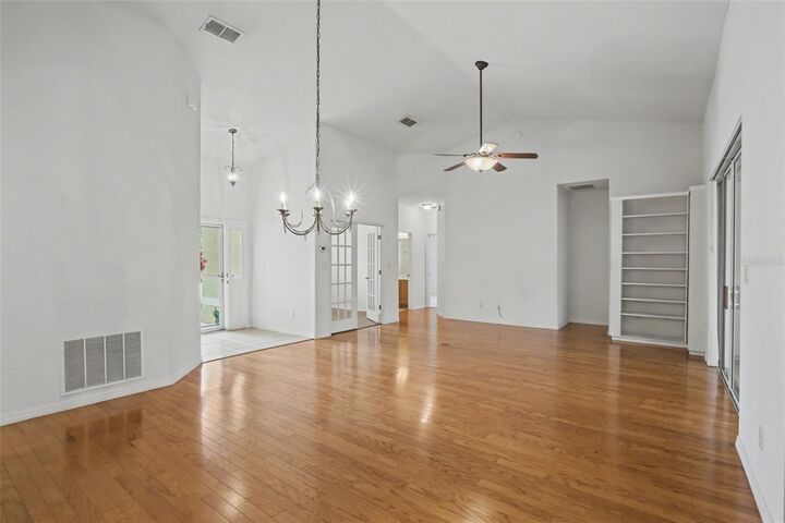 Property Photo: 25245 Quail Croft Place FL 34748