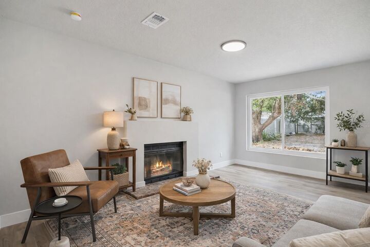 Property Photo: 140 N. Fairfax FL 32708